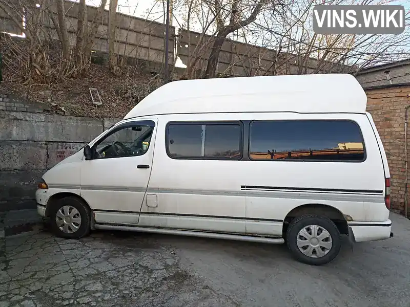 JT121LK2100015118 Toyota Hiace 1998 Мінівен 2.4 л. Фото 9