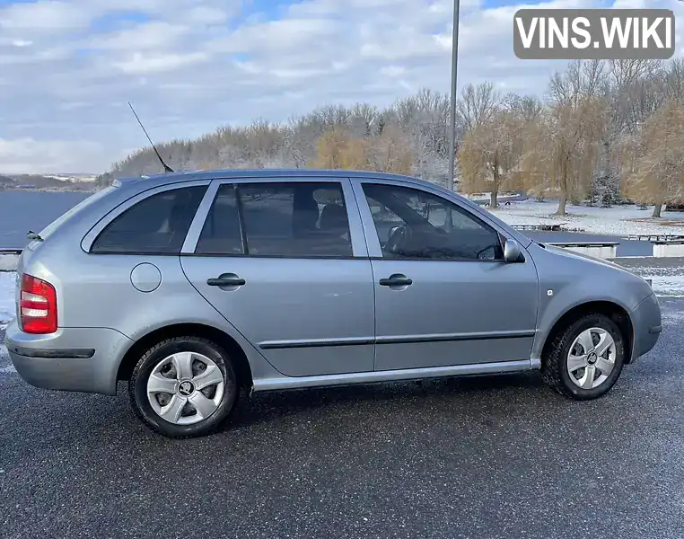 TMBGC26Y644103842 Skoda Fabia 2004 Универсал 1.4 л. Фото 4