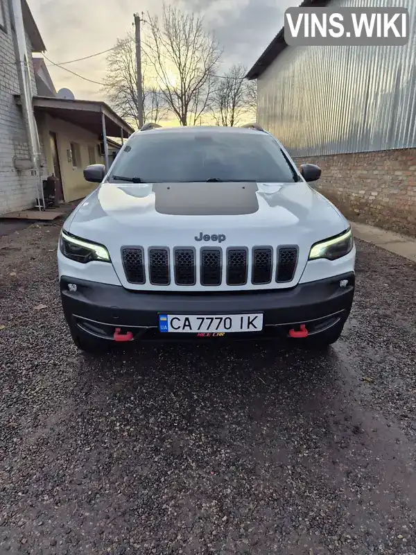 Внедорожник / Кроссовер Jeep Cherokee 2019 3.2 л. Типтроник обл. Черкасская, Черкассы - Фото 1/13