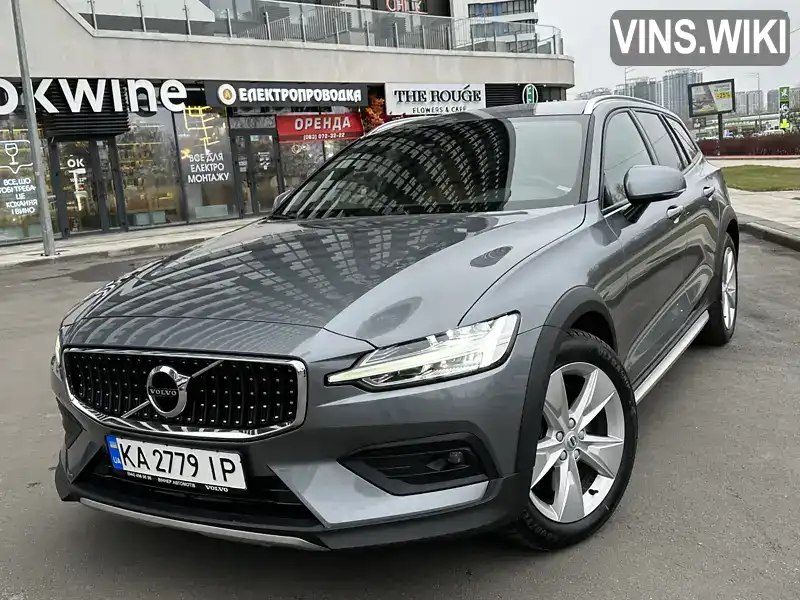 Универсал Volvo V60 Cross Country 2019 1.97 л. Автомат обл. Киевская, Киев - Фото 1/21