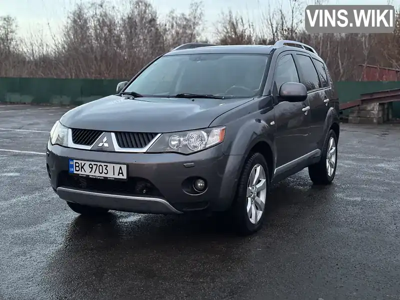 Внедорожник / Кроссовер Mitsubishi Outlander 2007 2.18 л. Ручная / Механика обл. Ровенская, Дубно - Фото 1/13