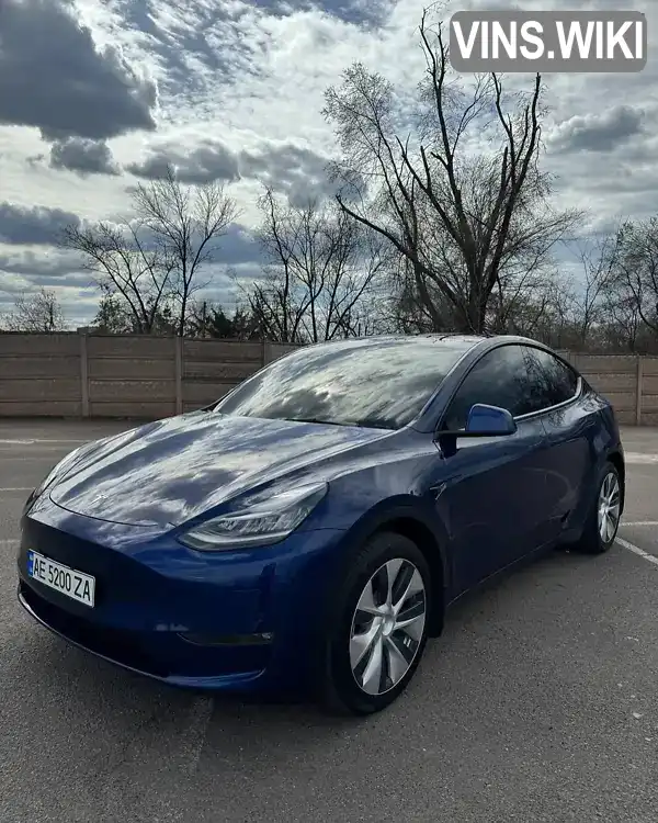 Внедорожник / Кроссовер Tesla Model Y 2021 null_content л. обл. Днепропетровская, Кривой Рог - Фото 1/21