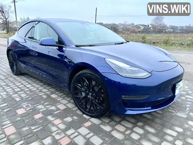 Седан Tesla Model 3 2022 null_content л. обл. Рівненська, Рівне - Фото 1/4