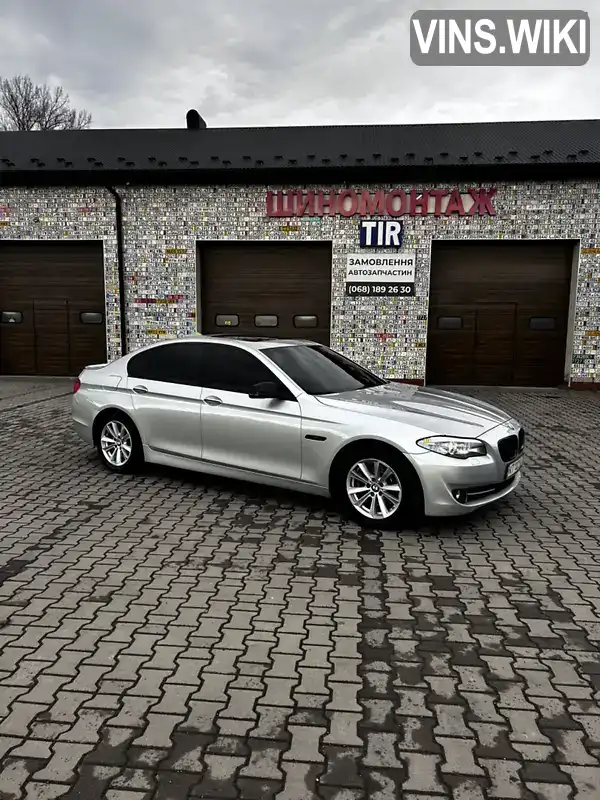 Седан BMW 5 Series 2012 2 л. Автомат обл. Ивано-Франковская, Коломыя - Фото 1/21