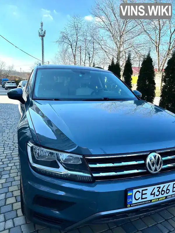 Позашляховик / Кросовер Volkswagen Tiguan 2019 2 л. Автомат обл. Чернівецька, Чернівці - Фото 1/21