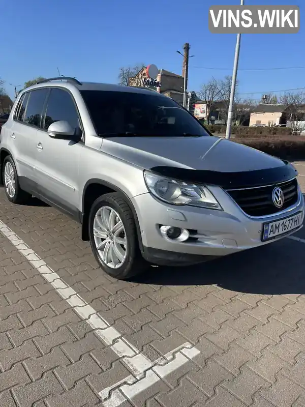 Внедорожник / Кроссовер Volkswagen Tiguan 2008 1.97 л. Автомат обл. Житомирская, Житомир - Фото 1/13