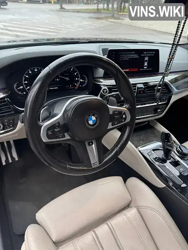 WBAJA5C57JWA56859 BMW 5 Series 2018 Седан 2 л. Фото 4