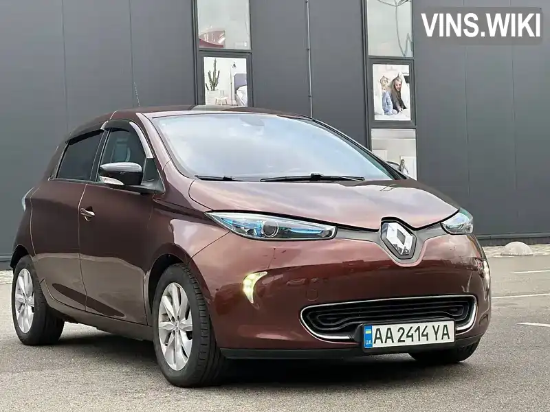 Хетчбек Renault Zoe 2015 null_content л. Автомат обл. Київська, Київ - Фото 1/21