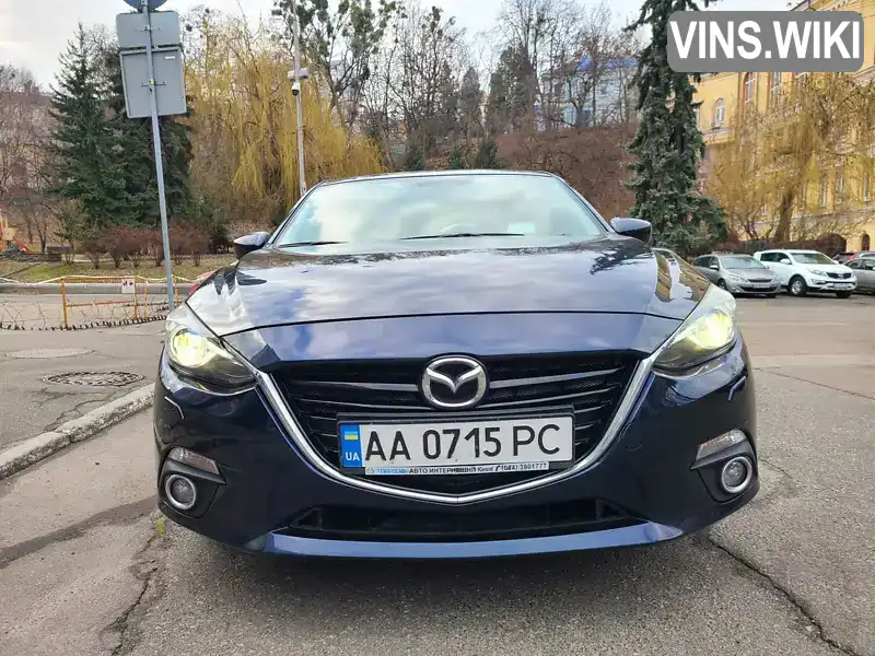 Хэтчбек Mazda 3 2016 1.5 л. Автомат обл. Киевская, Киев - Фото 1/21