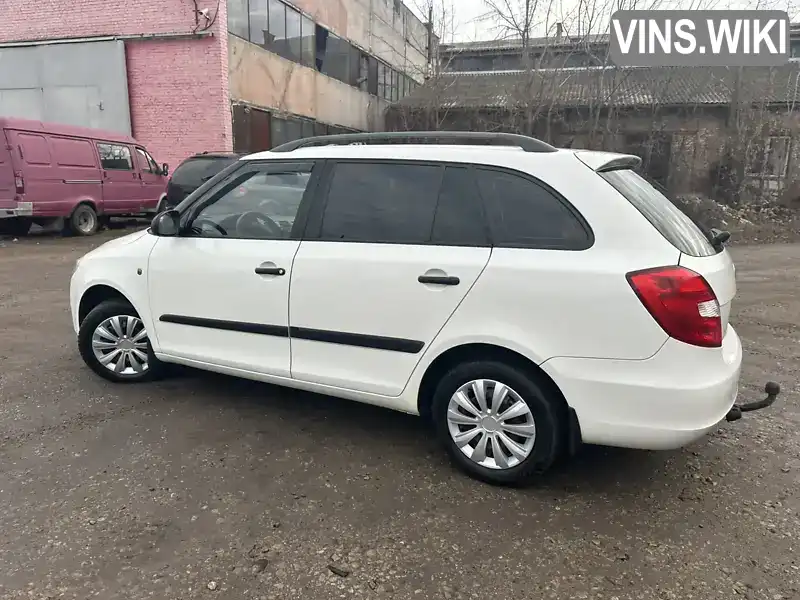 TMBFC65J293117273 Skoda Fabia 2009 Универсал 1.4 л. Фото 7