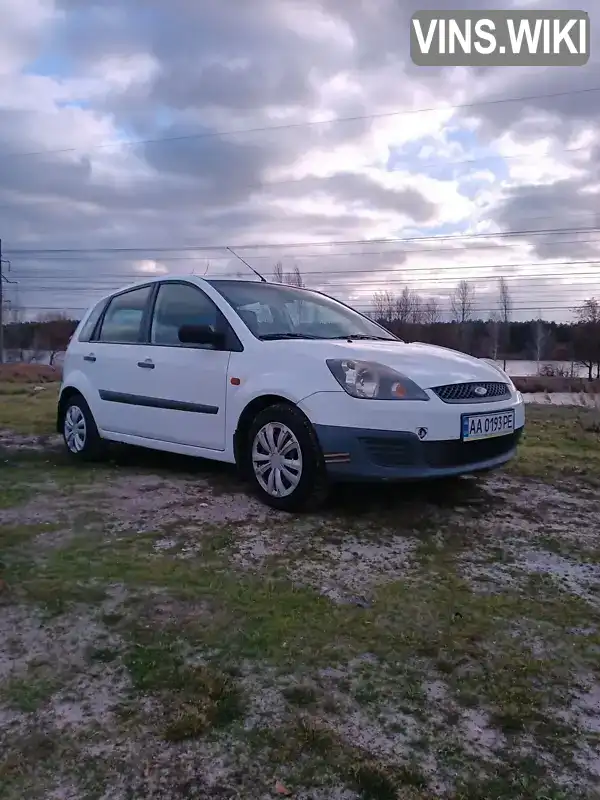 Хэтчбек Ford Fiesta 2007 1.24 л. обл. Киевская, Киев - Фото 1/21