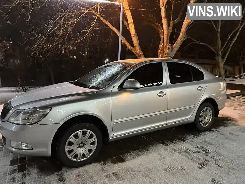 Y6UBA41Z3CB151899 Skoda Octavia 2011 Лифтбек 1.6 л. Фото 4