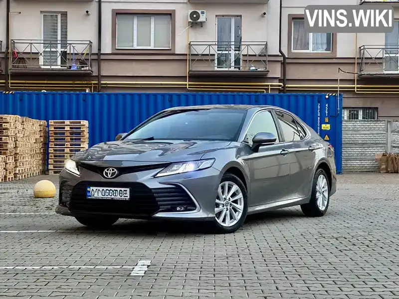 Седан Toyota Camry 2021 2.49 л. Автомат обл. Закарпатская, Ужгород - Фото 1/21