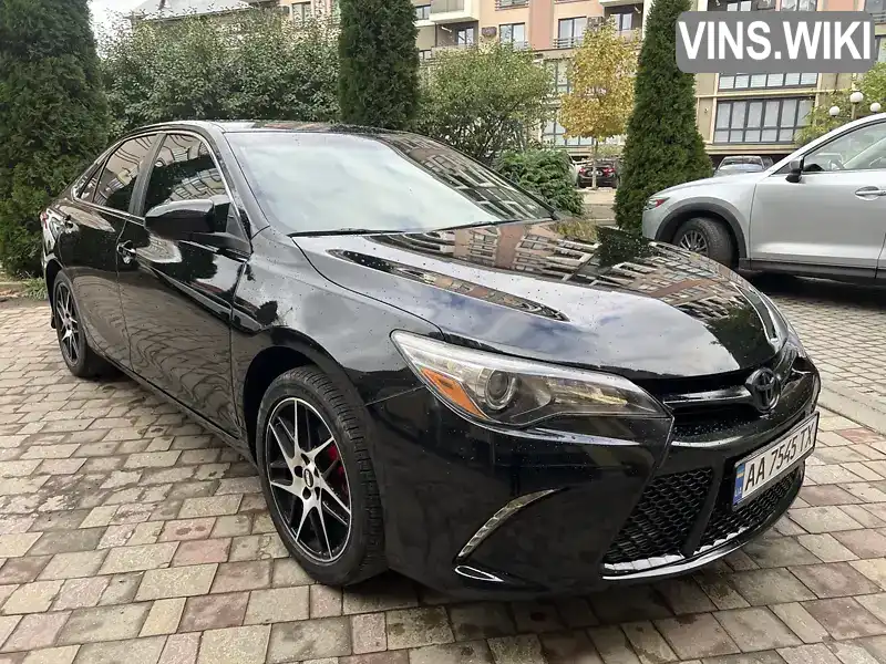 Седан Toyota Camry 2017 2.5 л. Автомат обл. Киевская, Софиевская Борщаговка - Фото 1/21