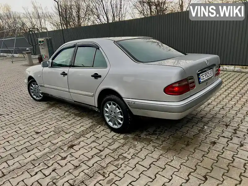 WDB2100041A056258 Mercedes-Benz E-Class 1995 Седан 2.5 л. Фото 4