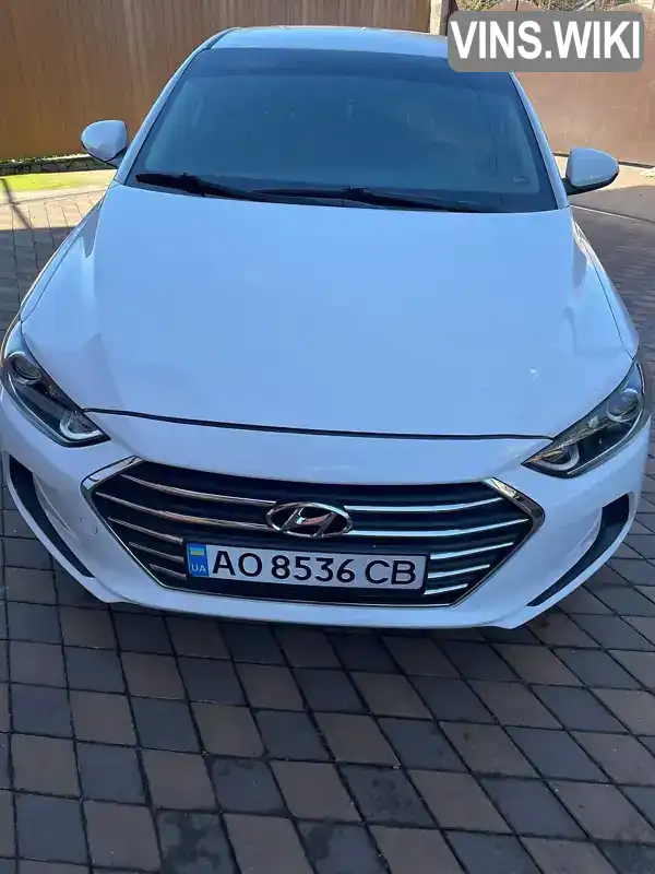 Седан Hyundai Elantra 2016 2 л. Автомат обл. Закарпатская, location.city.vyshkovo - Фото 1/12