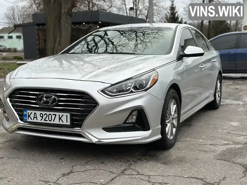 Седан Hyundai Sonata 2019 2.36 л. Автомат обл. Киевская, Киев - Фото 1/17