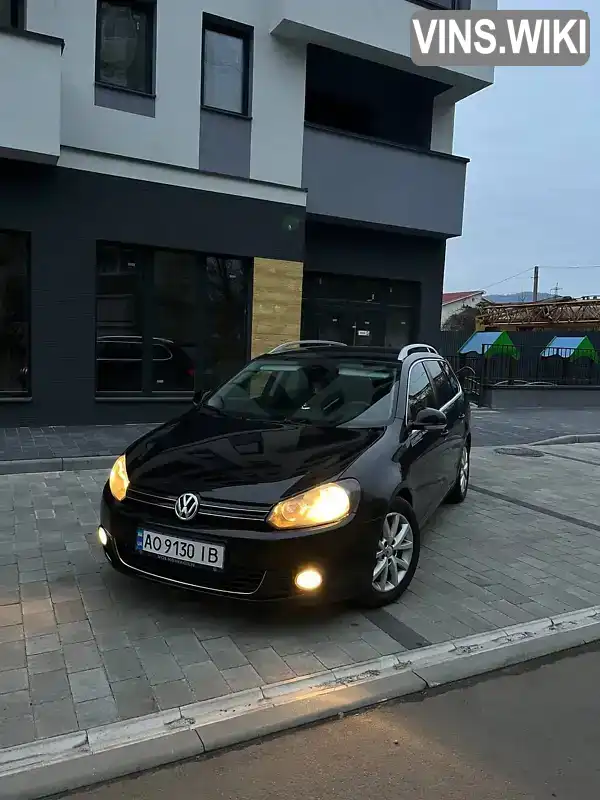 Универсал Volkswagen Golf 2010 1.6 л. Ручная / Механика обл. Закарпатская, Мукачево - Фото 1/11