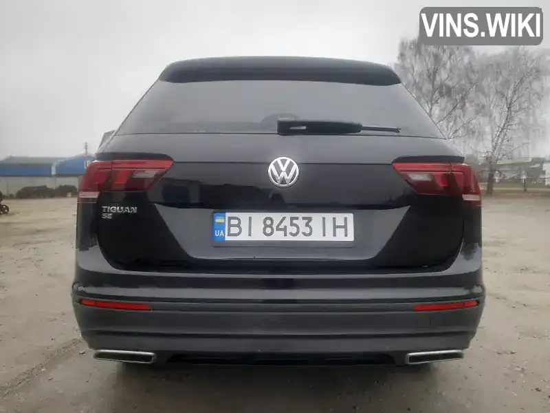 3VV3B7AX9KM086843 Volkswagen Tiguan 2019 Внедорожник / Кроссовер  Фото 2