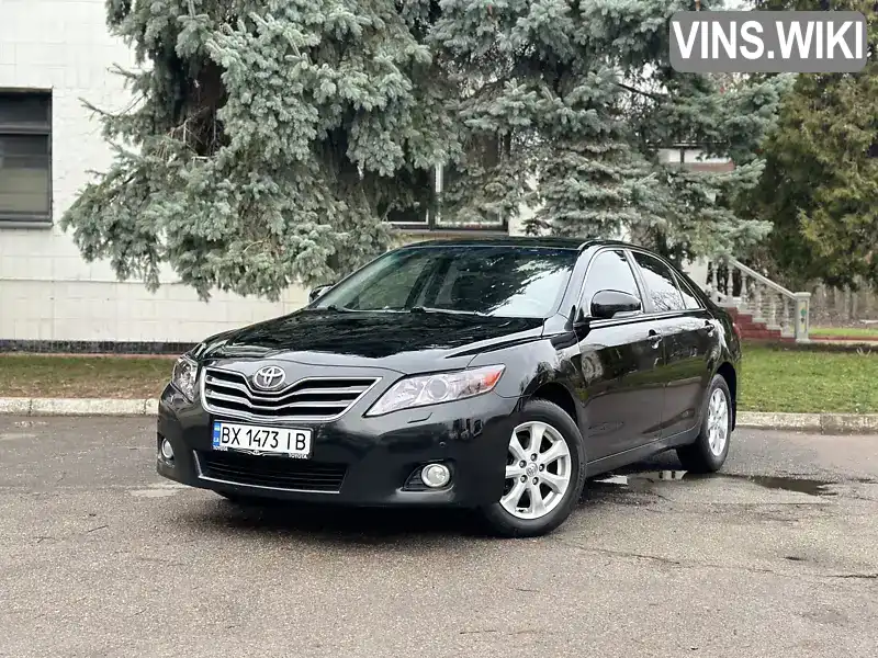 Седан Toyota Camry 2011 2.4 л. Автомат обл. Хмельницкая, Шепетовка - Фото 1/21