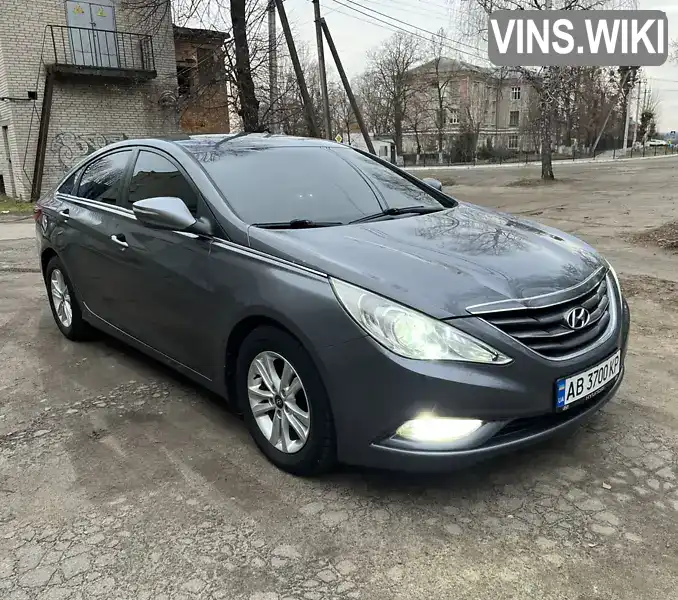 Седан Hyundai Sonata 2010 2 л. Автомат обл. Винницкая, Ладыжин - Фото 1/21