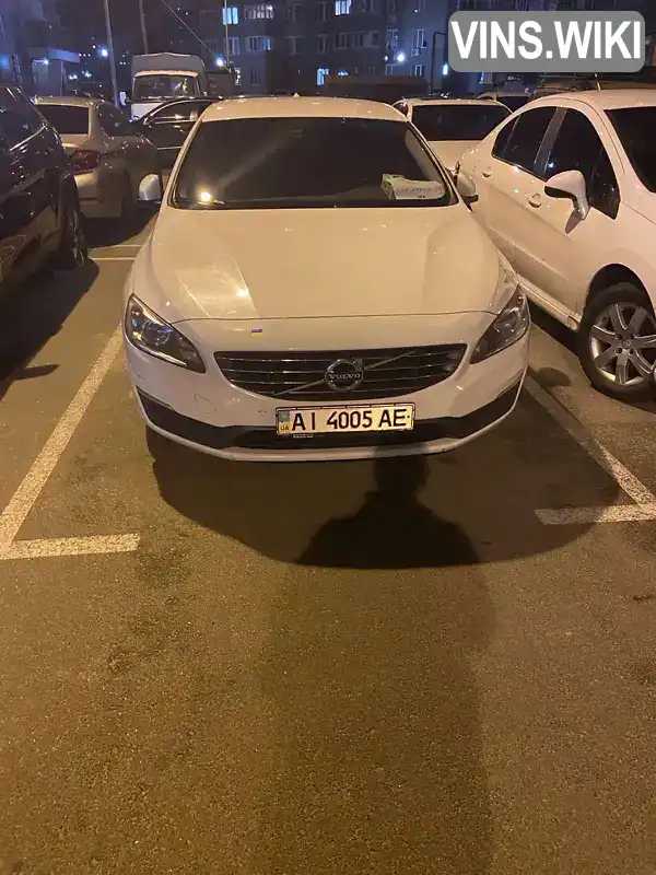 Седан Volvo S60 2015 2 л. Автомат обл. Київська, Бровари - Фото 1/21