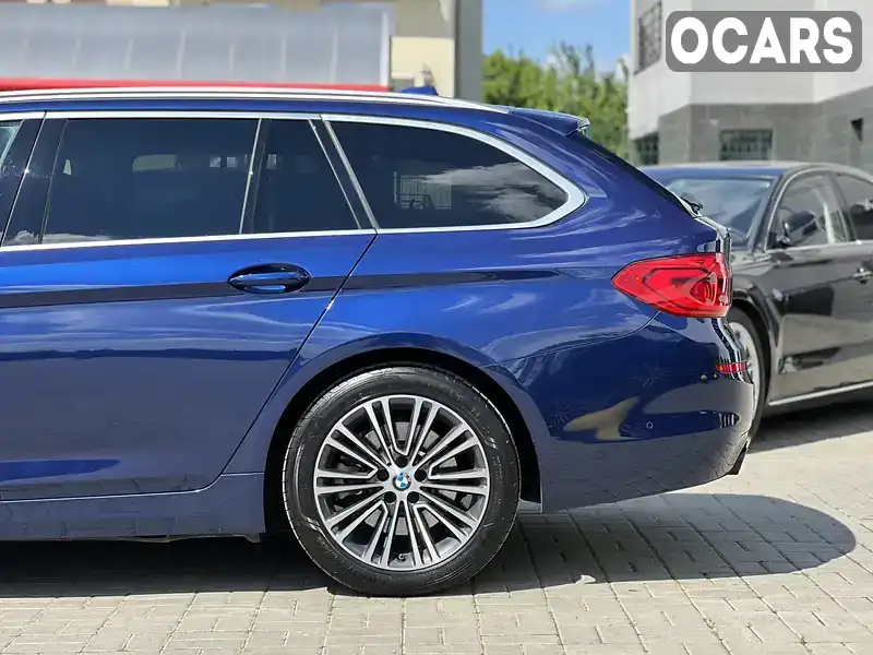 WBAJP31050BJ21592 BMW 5 Series 2018 Універсал 2 л. Фото 4