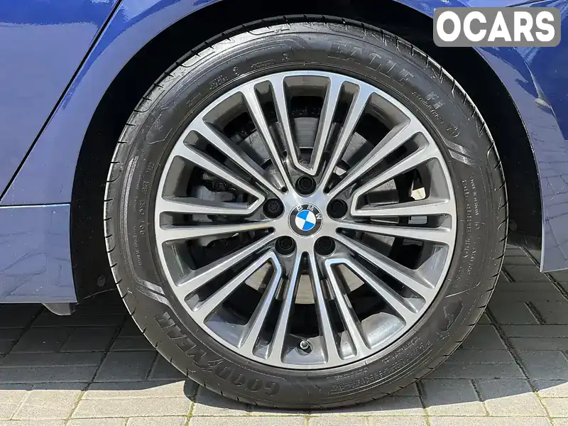 WBAJP31050BJ21592 BMW 5 Series 2018 Універсал 2 л. Фото 5