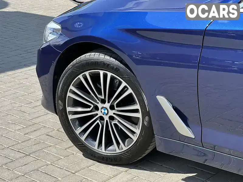 WBAJP31050BJ21592 BMW 5 Series 2018 Універсал 2 л. Фото 6