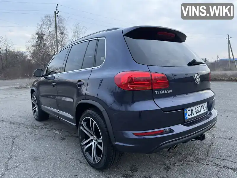 WVGAV7AX6GW613494 Volkswagen Tiguan 2016 Внедорожник / Кроссовер 2 л. Фото 3