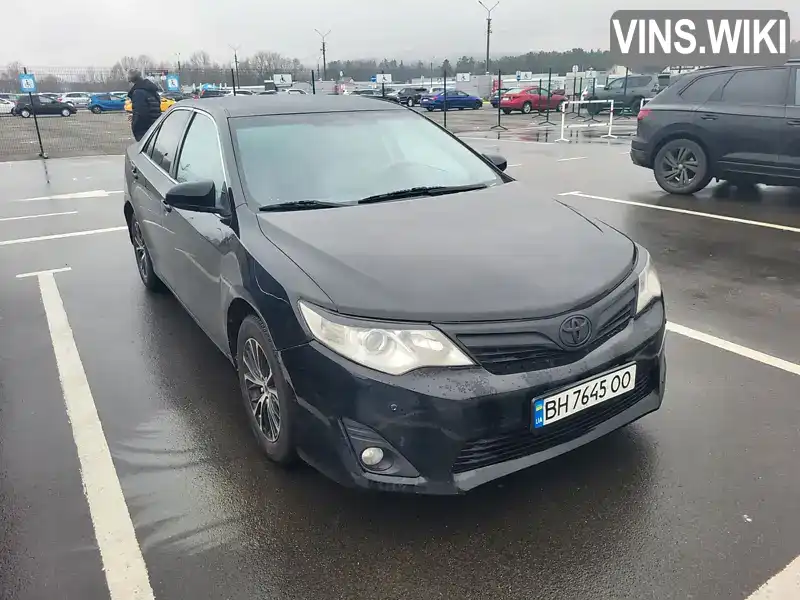 Седан Toyota Camry 2015 2.49 л. Автомат обл. Киевская, Киев - Фото 1/14