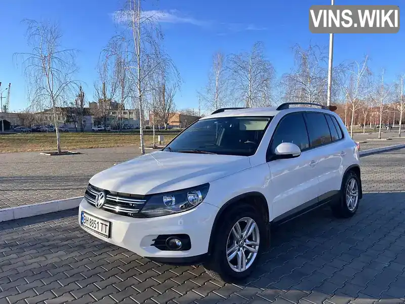 Позашляховик / Кросовер Volkswagen Tiguan 2011 1.97 л. Автомат обл. Одеська, Ізмаїл - Фото 1/8