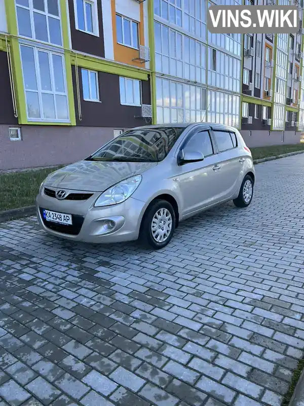 Хетчбек Hyundai i20 2010 1.4 л. Автомат обл. Київська, Київ - Фото 1/21