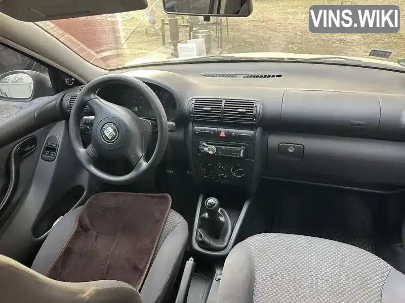 Хэтчбек SEAT Leon 2003 1.6 л. Ручная / Механика обл. Днепропетровская, Днепр (Днепропетровск) - Фото 1/5