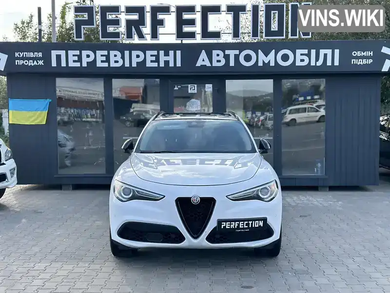 Внедорожник / Кроссовер Alfa Romeo Stelvio 2018 2 л. Автомат обл. Черновицкая, Черновцы - Фото 1/21