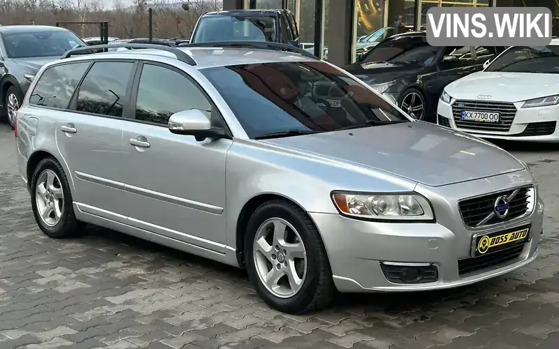 Універсал Volvo V50 2011 1.56 л. Ручна / Механіка обл. Чернівецька, Чернівці - Фото 1/16