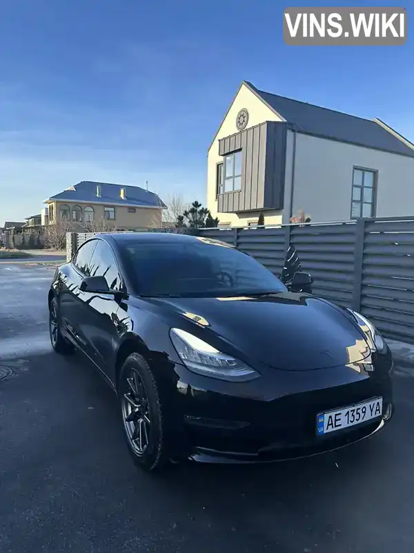 Седан Tesla Model 3 2019 null_content л. Автомат обл. Днепропетровская, Днепр (Днепропетровск) - Фото 1/21