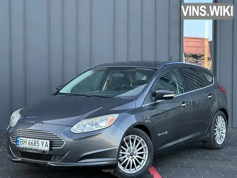 1FADP3R49FL211344 Ford Focus 2015 Хетчбек  Фото 1