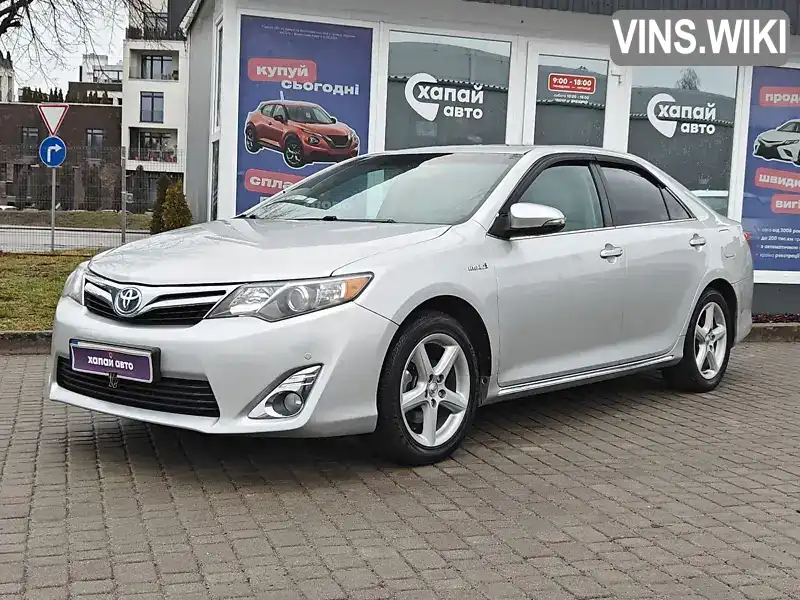 Седан Toyota Camry 2012 2.49 л. Варіатор обл. Львівська, Львів - Фото 1/21