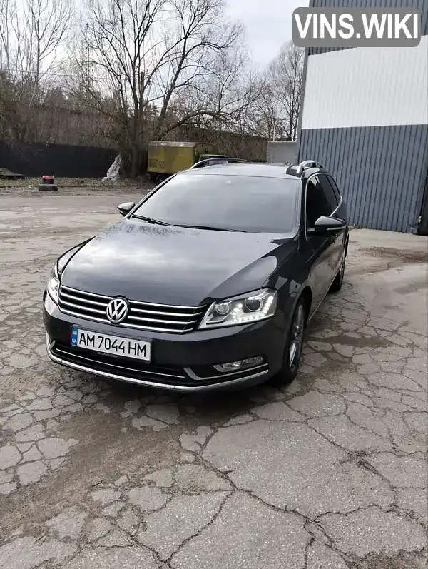 Універсал Volkswagen Passat 2011 2 л. Автомат обл. Житомирська, Житомир - Фото 1/21