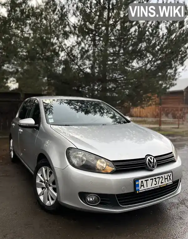 Хэтчбек Volkswagen Golf 2011 1.6 л. Автомат обл. Ивано-Франковская, Калуш - Фото 1/19