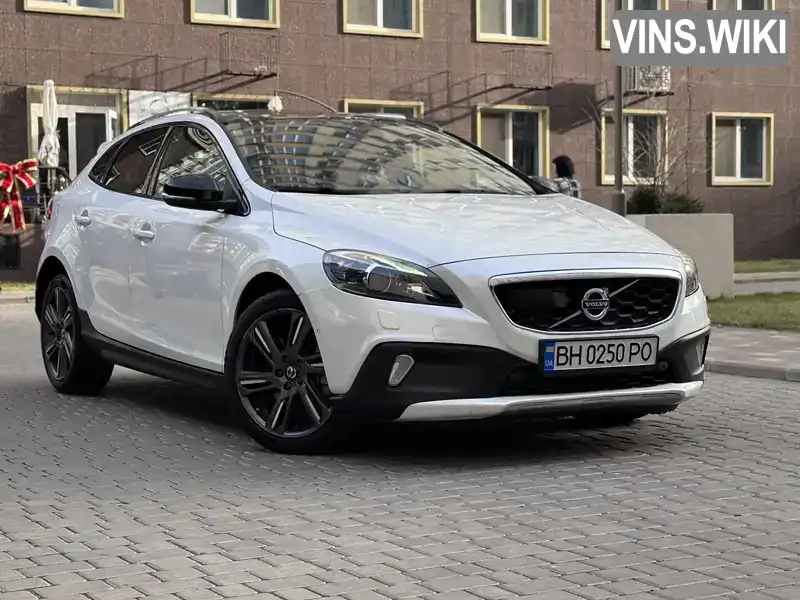 Хетчбек Volvo V40 2016 1.97 л. обл. Одеська, Одеса - Фото 1/21