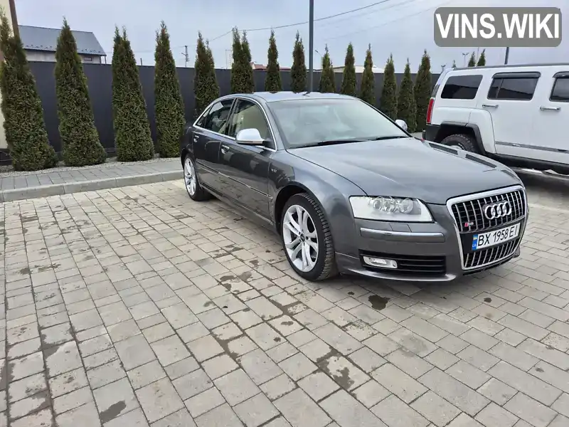 Седан Audi S8 2008 5.2 л. Автомат обл. Хмельницкая, Каменец-Подольский - Фото 1/21