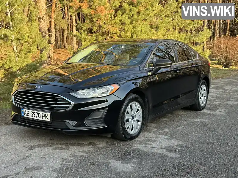 Седан Ford Fusion 2019 2.49 л. Автомат обл. Дніпропетровська, Дніпро (Дніпропетровськ) - Фото 1/15