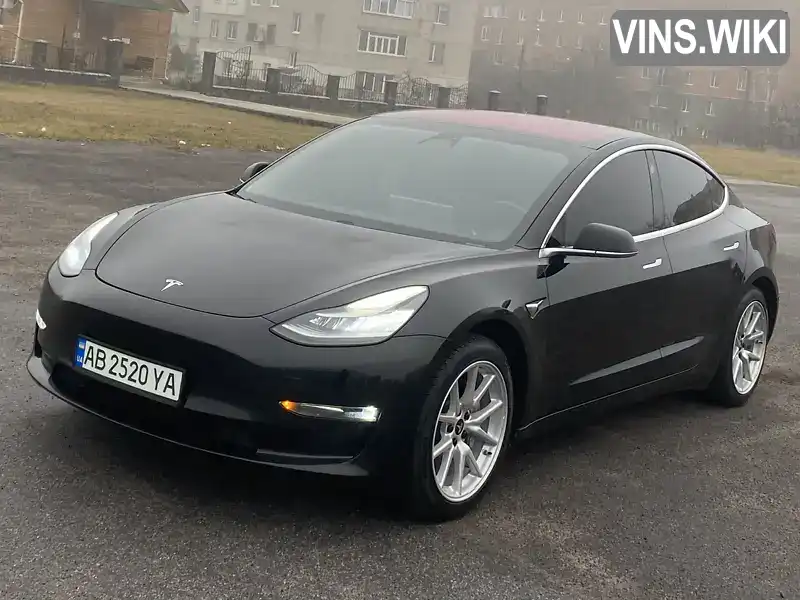 Седан Tesla Model 3 2018 null_content л. обл. Винницкая, Тульчин - Фото 1/20