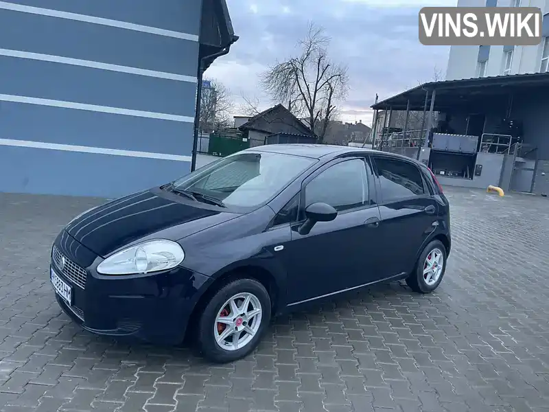 Хетчбек Fiat Punto 2009 1.24 л. Ручна / Механіка обл. Житомирська, Звягель - Фото 1/16