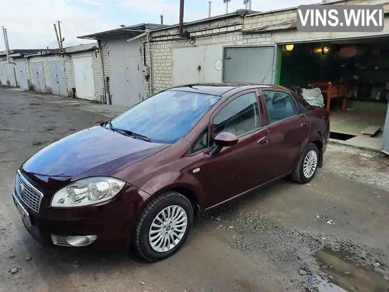 Седан Fiat Linea 2012 1.4 л. Ручна / Механіка обл. Полтавська, Кременчук - Фото 1/18