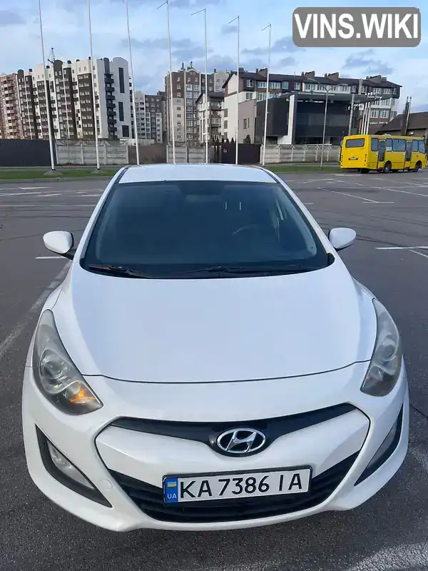 Хетчбек Hyundai i30 2012 1.58 л. Автомат обл. Київська, Київ - Фото 1/21