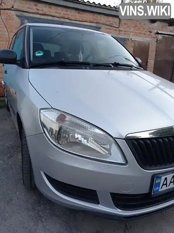 Універсал Skoda Fabia 2010 1.2 л. Ручна / Механіка обл. Полтавська, Полтава - Фото 1/15