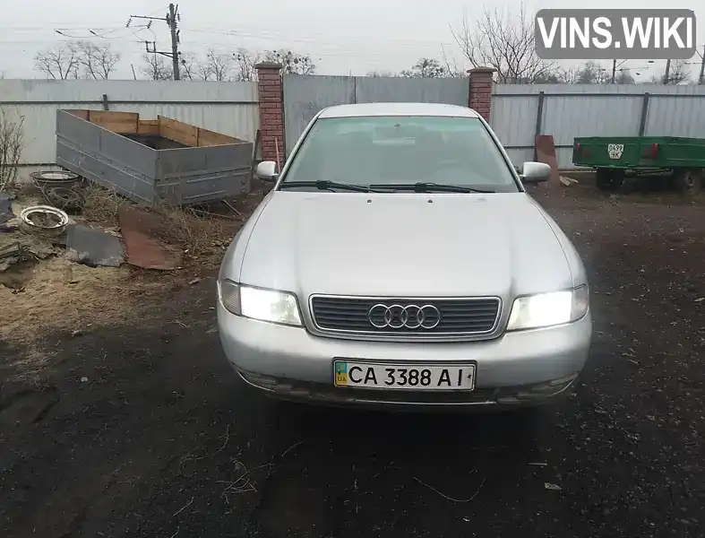 Седан Audi A4 1998 1.6 л. обл. Черкасская, Смела - Фото 1/8